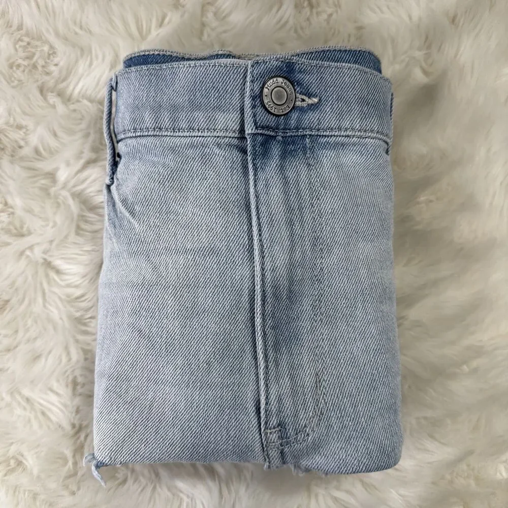 Mudd High Rise Midi Shorts 17 (W36 Inseam 3.5) Blue Distress Fray Crochet Junior